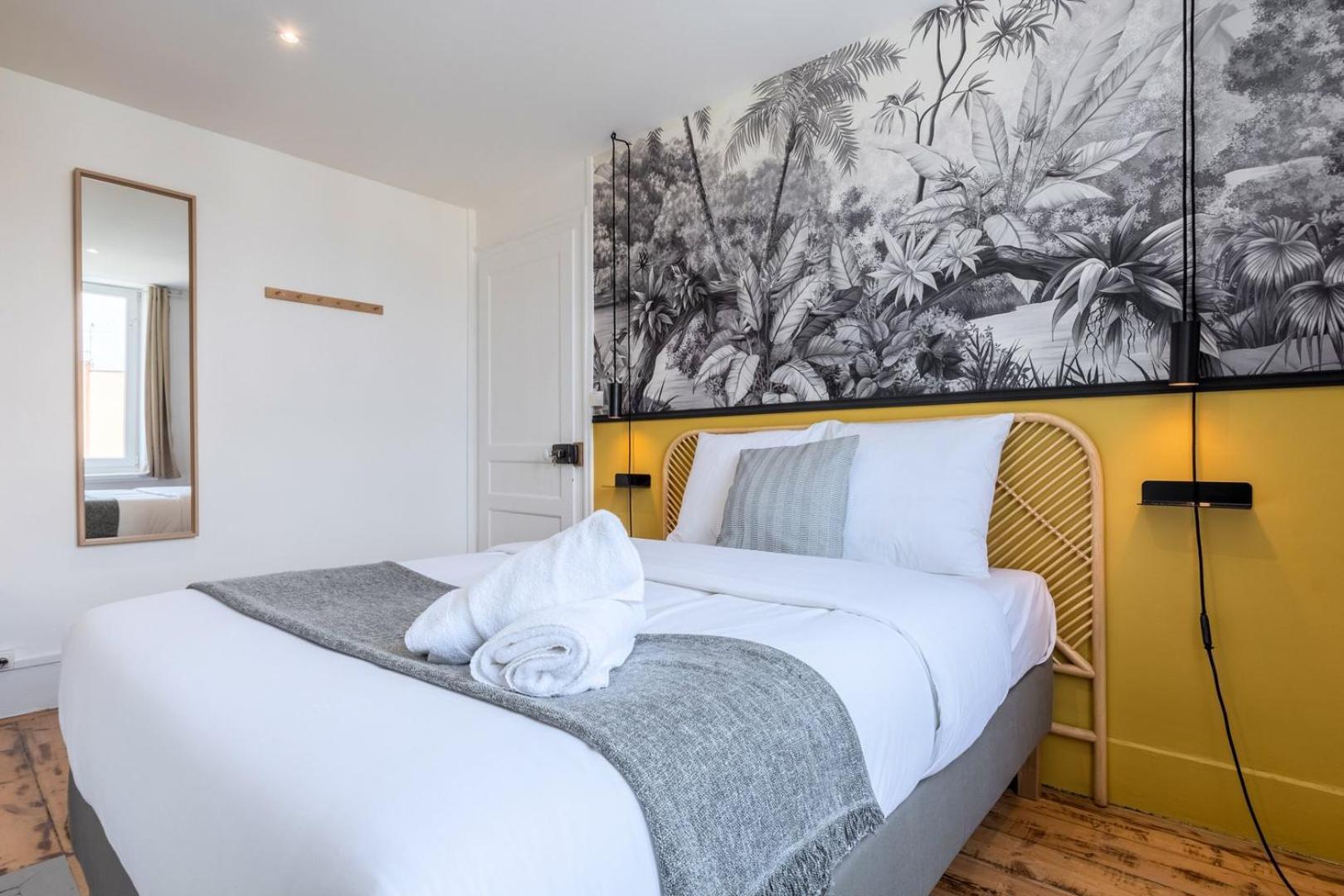Bright 3-bedroom 2-bathroom Flat Apartment *